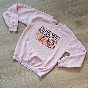 Gildan Taylor Swift The Eras Tour Pink Crewneck Small